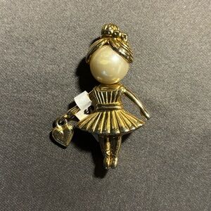 Charming Gold and Pearl Doll Brooch